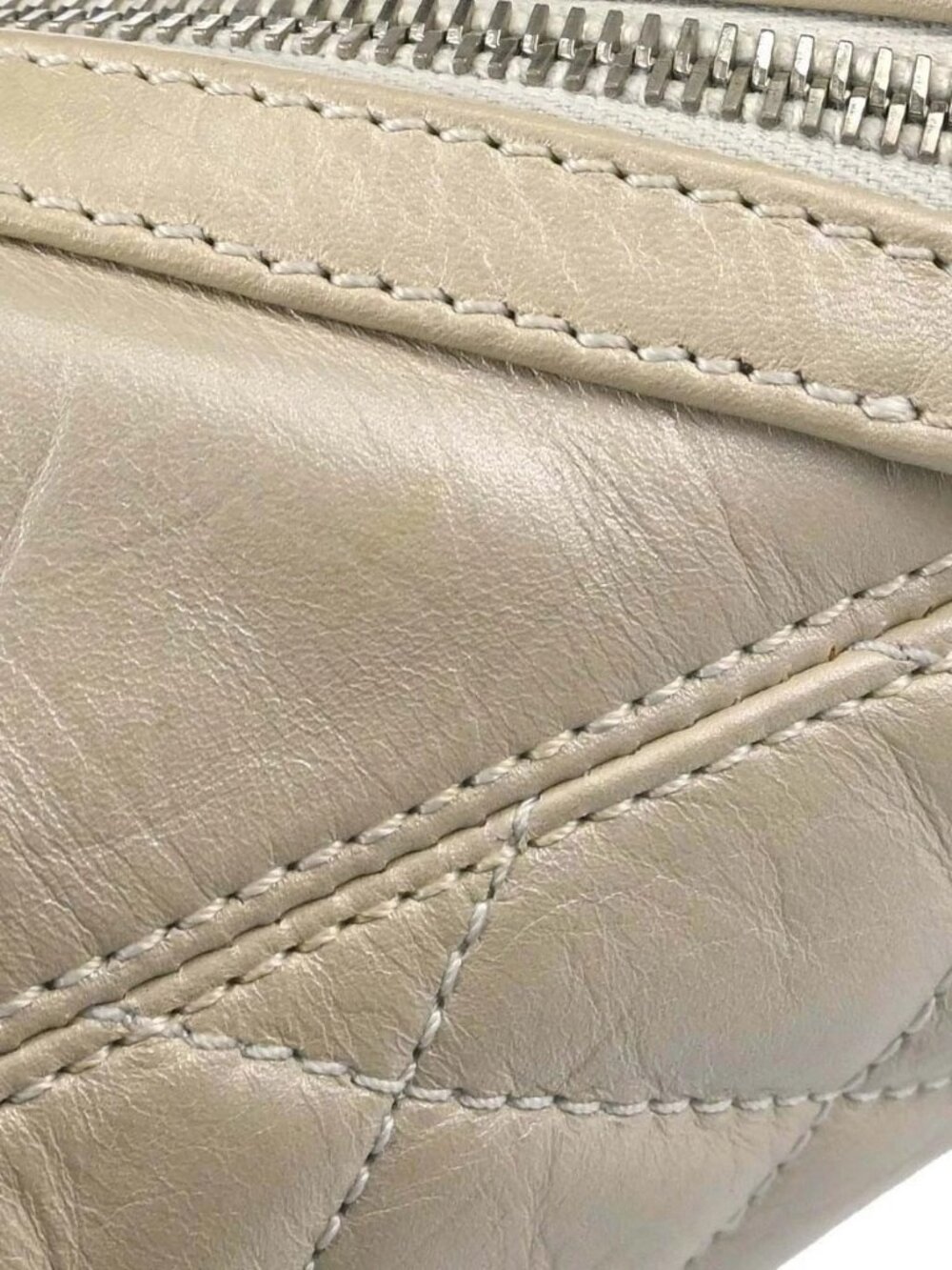 Chanel Off-white - Picture 5 of 15